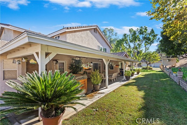 16291 Ringbit Court, Riverside CA: https://media.crmls.org/medias/00837452-e5a7-4ffd-a435-2792601d8f7f.jpg