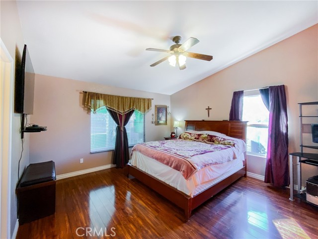 Detail Gallery Image 23 of 41 For 3320 Kipper, Palmdale,  CA 93535 - 4 Beds | 2 Baths