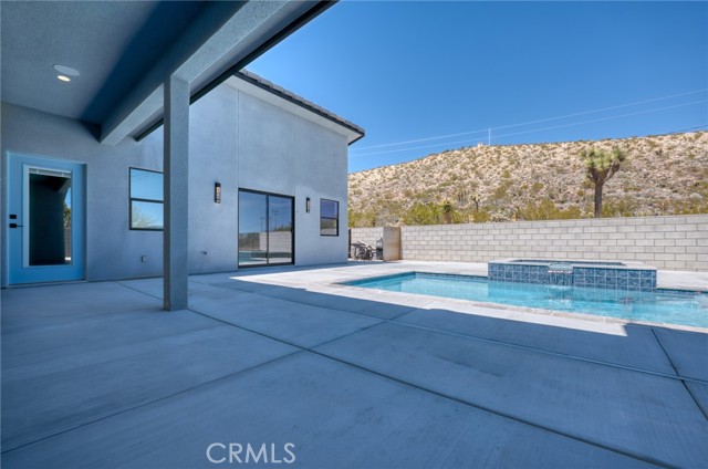 Detail Gallery Image 20 of 34 For 57844 Carlyle Dr, Yucca Valley,  CA 92284 - 3 Beds | 3 Baths