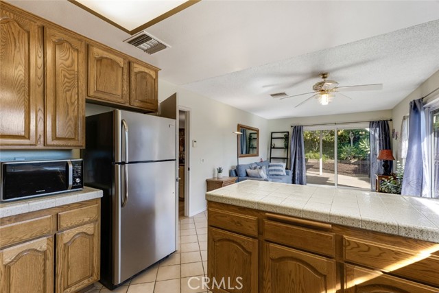 Detail Gallery Image 12 of 40 For 17567 Doric St, Granada Hills,  CA 91344 - 3 Beds | 2 Baths