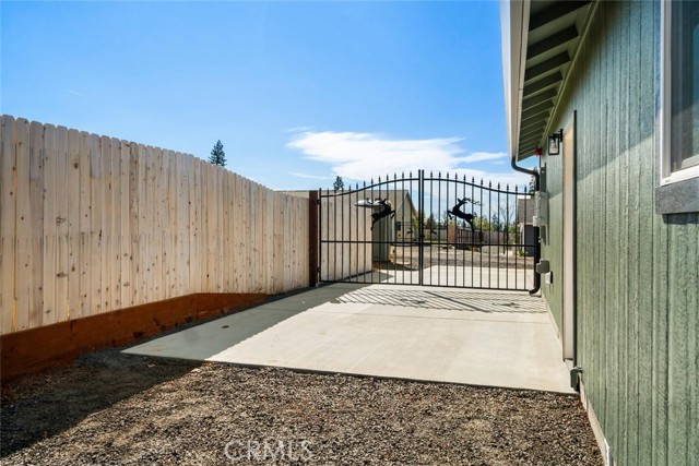 Detail Gallery Image 27 of 33 For 1647 Log Cabin, Paradise,  CA 95969 - 2 Beds | 2 Baths