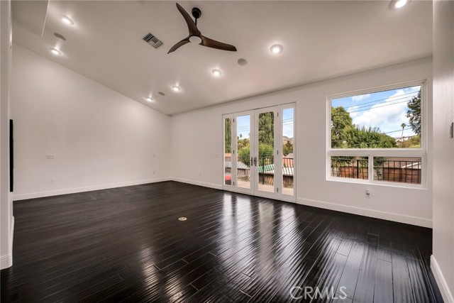 22401 Baltar Street photo 22