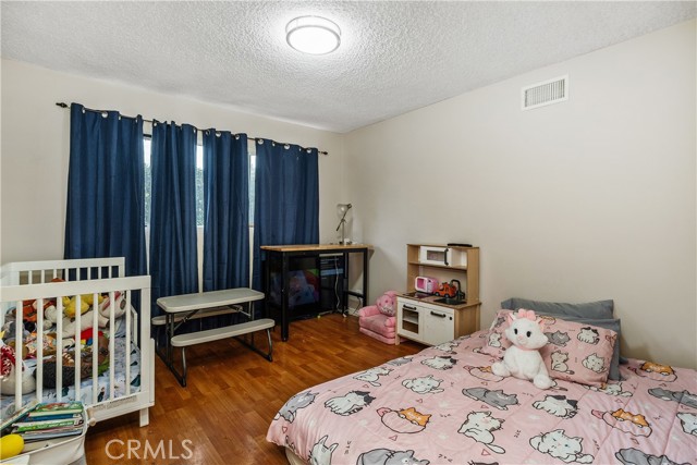 Image 15 of 28 For 9861 Lemon Avenue