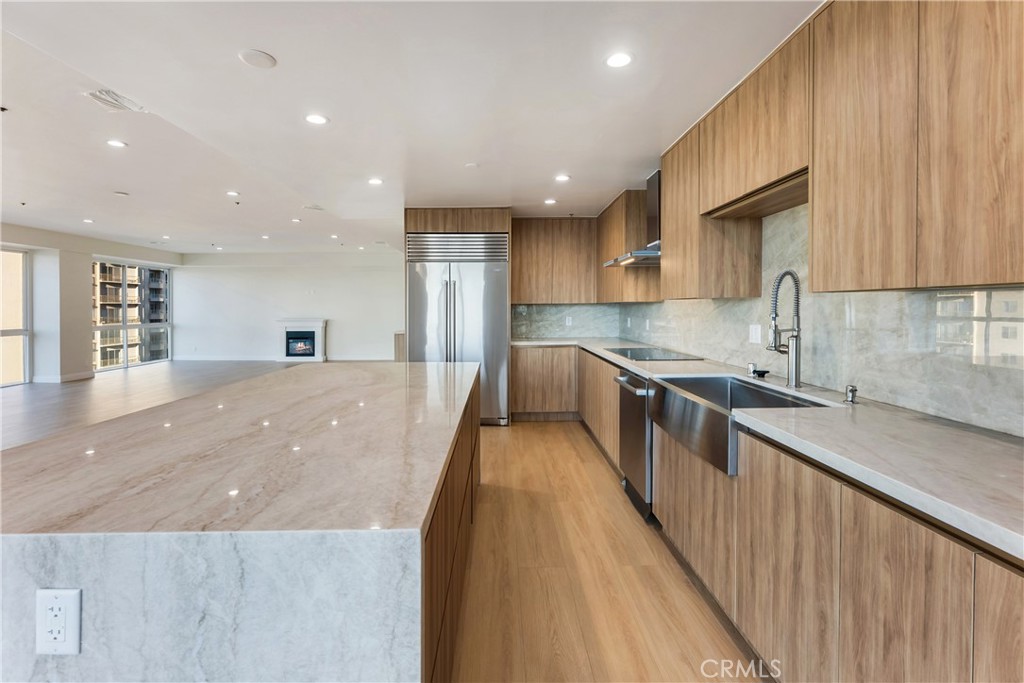 MLS #SR25262173 image #12