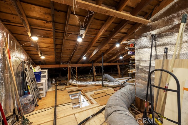 Detail Gallery Image 42 of 46 For 10061 Melinda Way #2,  Northridge,  CA 91325 - 2 Beds | 2/1 Baths