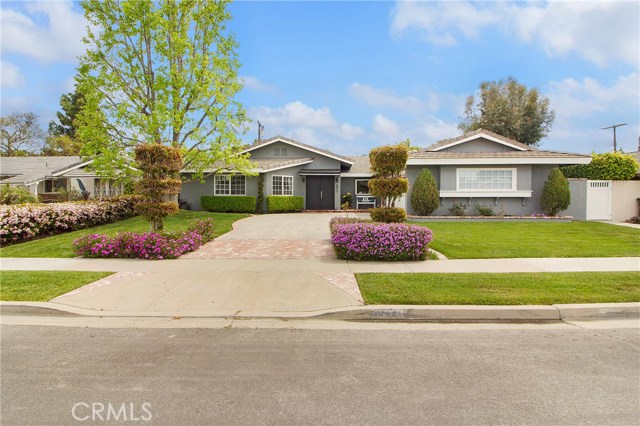 3012 Ceylon Rd, Costa Mesa, CA 92626