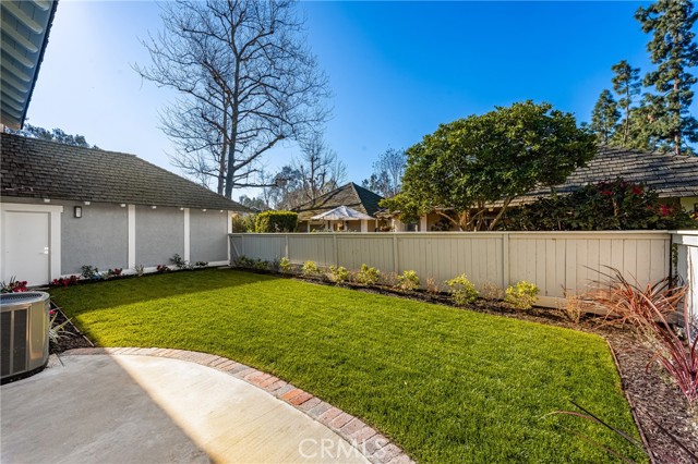 Detail Gallery Image 32 of 60 For 11 Thunder Trl #6,  Irvine,  CA 92614 - 4 Beds | 2/1 Baths