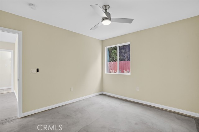 Detail Gallery Image 11 of 22 For 368 a Newport Ave, Long Beach,  CA 90814 - 2 Beds | 1 Baths