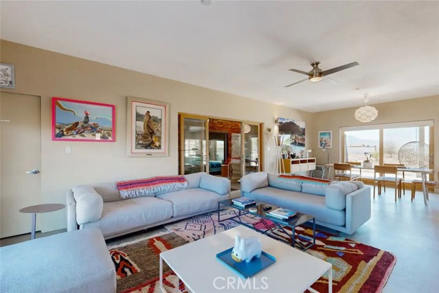 14991 Mcgarger Road, Desert Hot Springs CA: https://media.crmls.org/medias/008c9dc4-02e2-4f25-8031-2e039f5d4c53.jpg