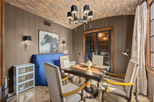 312 W Palm Drive, Arcadia CA: https://media.crmls.org/medias/008d15db-b0e8-4577-8247-80534f937dd5.jpg