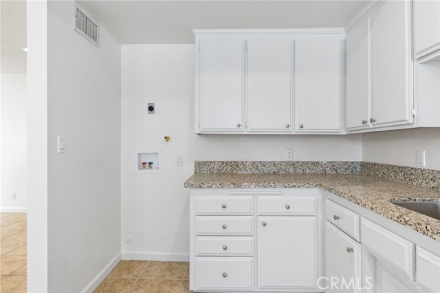 Detail Gallery Image 11 of 34 For 14340 El Dorado Dr, Victorville,  CA 92395 - 2 Beds | 1 Baths