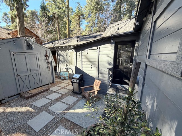 Detail Gallery Image 14 of 51 For 926 Kuffel Canyon, Lake Arrowhead,  CA 92385 - 2 Beds | 1 Baths