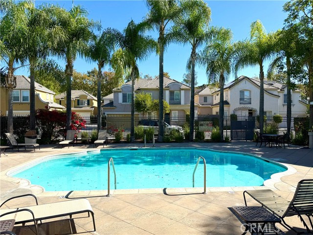 Detail Gallery Image 13 of 24 For 27 Poppyfield Ln, Rancho Santa Margarita,  CA 92688 - 3 Beds | 2/1 Baths