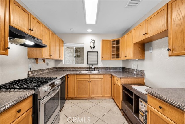 Detail Gallery Image 6 of 42 For 6614 Mojave Rd, Twentynine Palms,  CA 92277 - 4 Beds | 2 Baths