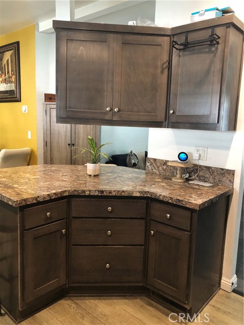 Detail Gallery Image 16 of 58 For 4901 Green River #292,  Corona,  CA 92878 - 4 Beds | 2 Baths