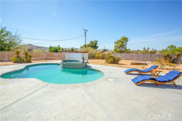 Detail Gallery Image 25 of 31 For 58338 Desert Gold Dr, Yucca Valley,  CA 92284 - 4 Beds | 2 Baths