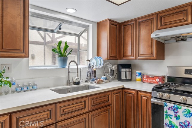Detail Gallery Image 18 of 45 For 119 N Alhambra Ave #D,  Monterey Park,  CA 91755 - 3 Beds | 3 Baths