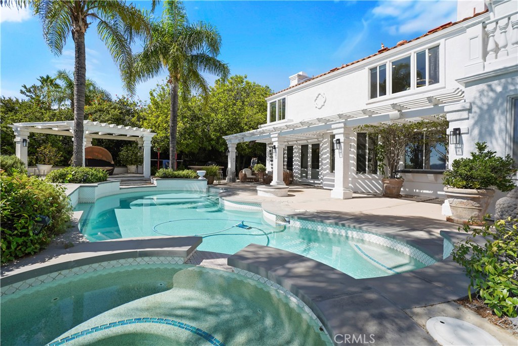 MLS #SR25232796 image #9