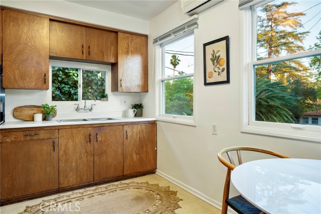 667 West Grandview photo 32