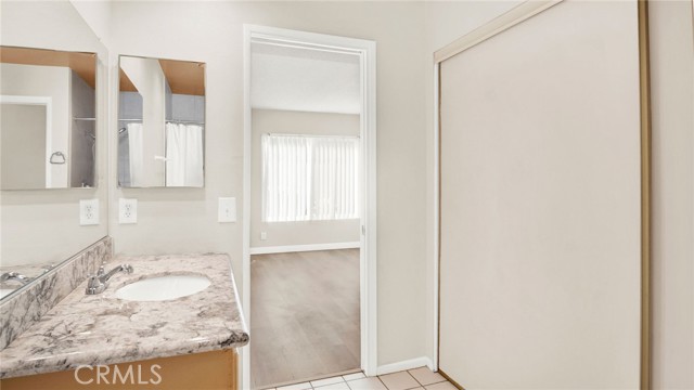 Detail Gallery Image 16 of 32 For 47 Town and Country, Pomona,  CA 91766 - 3 Beds | 2 Baths