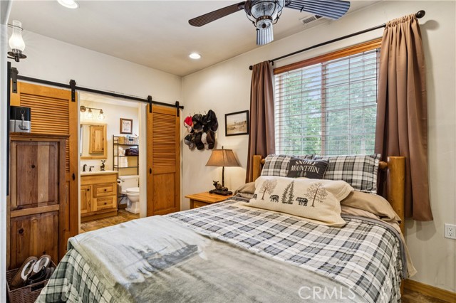 32360 Pine Manor Lane, Running Springs, CA 92382