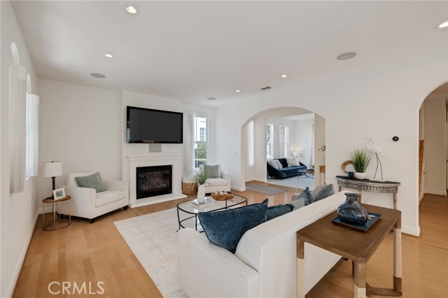 Detail Gallery Image 12 of 52 For 15 Pepper Tree Ln, Rolling Hills Estates,  CA 90274 - 3 Beds | 2/1 Baths