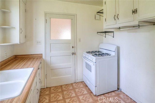 Detail Gallery Image 12 of 23 For 9 Midway, Oroville,  CA 95966 - 2 Beds | 1 Baths