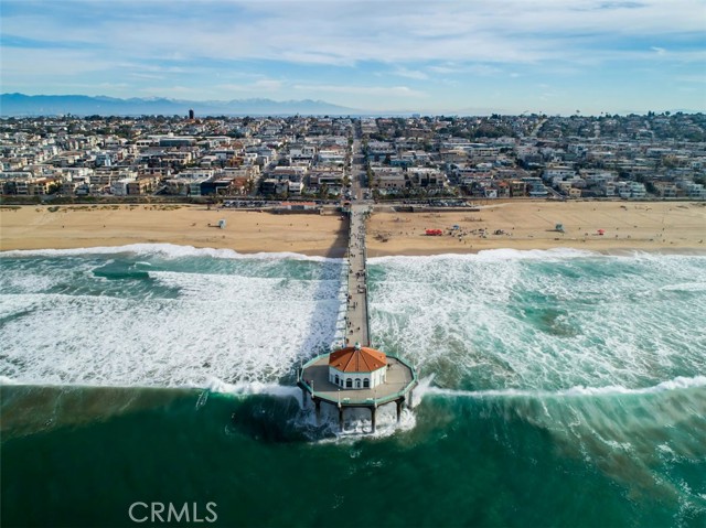 222 24th Street, Manhattan Beach, California 90266, 6 Bedrooms Bedrooms, 0 ,5 BathroomsBathrooms,Residential,For Sale,24th,0,SB26141926