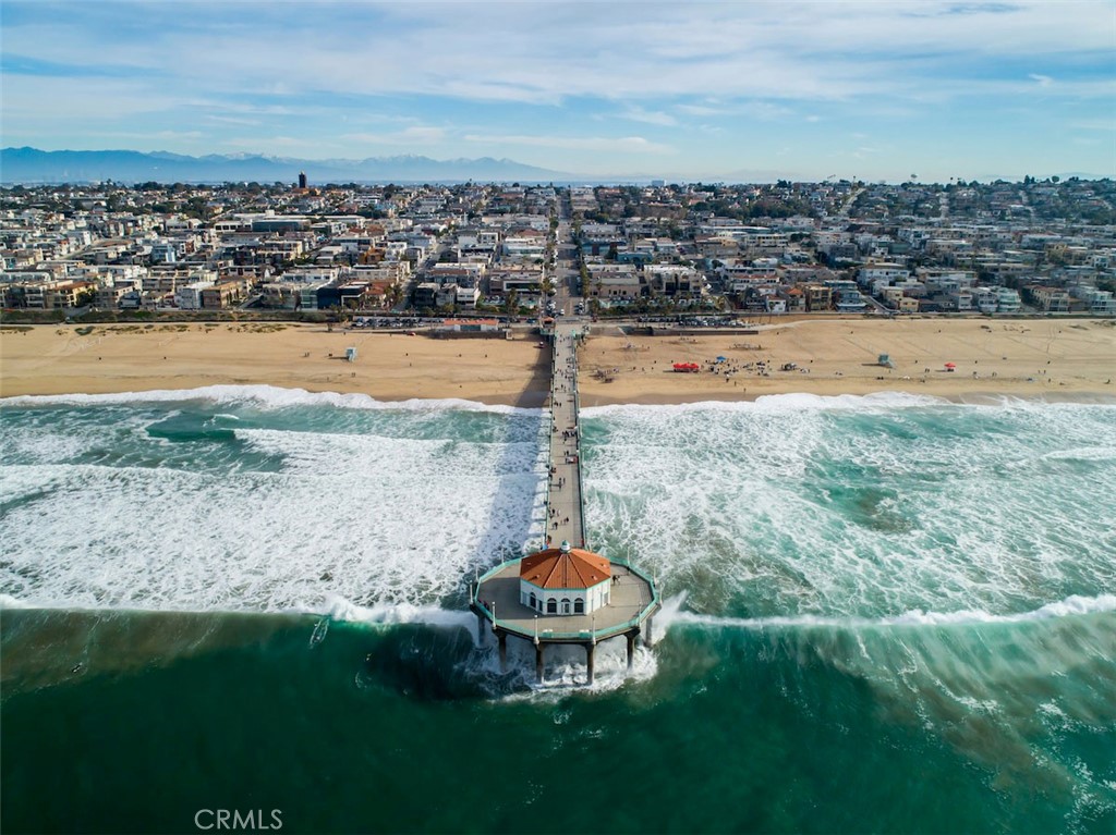 https://media.crmls.org/medias/0097fc63-112e-4c5f-bf2b-8e0c11a516c9.jpg?preset=X-Large