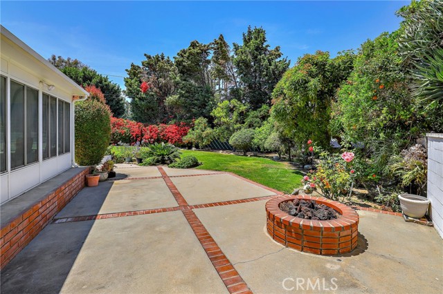 17 Hidden Valley Road, Rolling Hills Estates, California 90274, 4 Bedrooms Bedrooms, ,3 BathroomsBathrooms,Residential,Sold,Hidden Valley,SB22124743