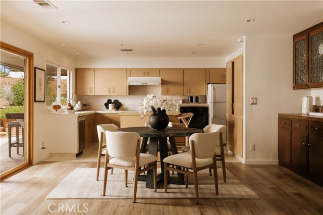 4 Bed Home for Sale in Encino, California