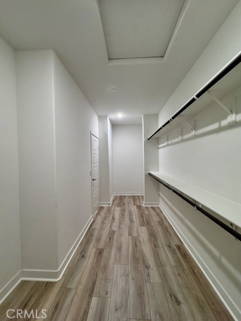 https://media.crmls.org/medias/0098d142-3d9b-4324-9384-a73fbc013a45.jpg?preset=X-Large