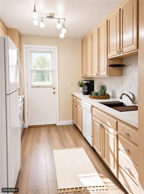 11311 Tampa Avenue, 31 photo 7