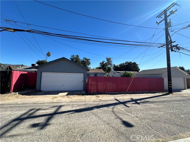 Detail Gallery Image 11 of 11 For 3688 N Lugo Ave, San Bernardino,  CA 92404 - 3 Beds | 1 Baths