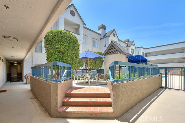 Detail Gallery Image 38 of 51 For 300 N El Molino Ave #118,  Pasadena,  CA 91101 - 2 Beds | 2 Baths