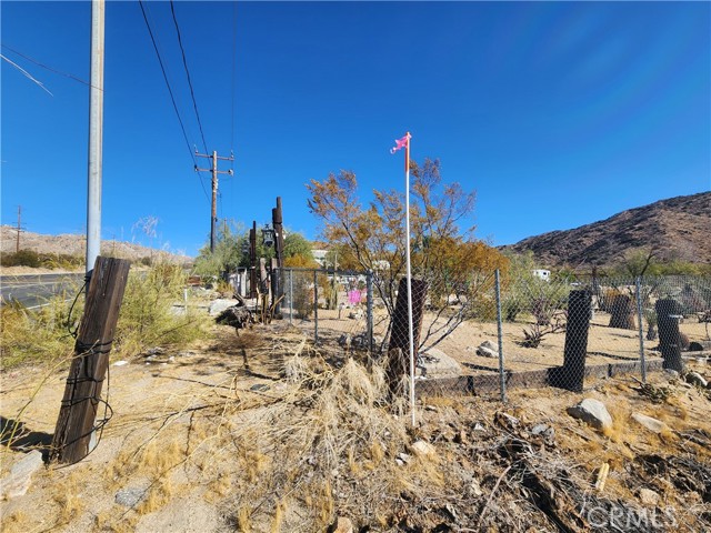 Detail Gallery Image 9 of 19 For 29 Palms Hwy, Morongo Valley,  CA 92256 - – Beds | – Baths