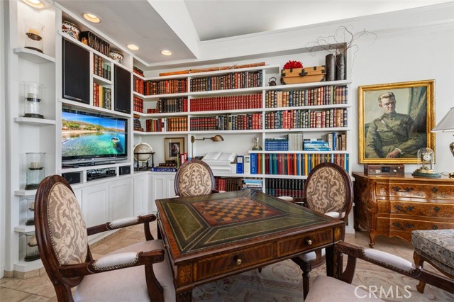 Detail Gallery Image 11 of 43 For 5 Rue Marseille, Newport Beach,  CA 92660 - 3 Beds | 2/1 Baths