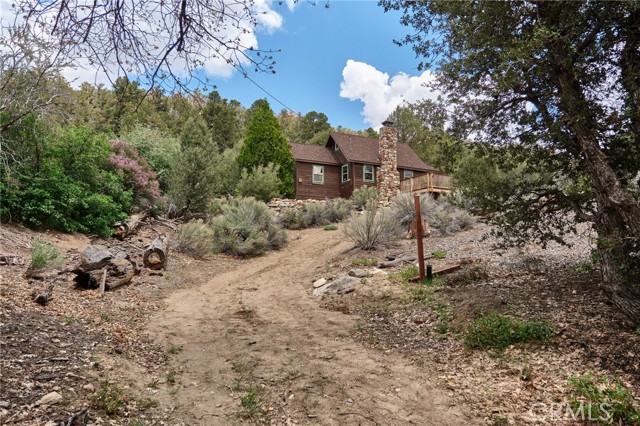 Detail Gallery Image 2 of 40 For 57 Lakeview Tract, Fawnskin,  CA 92333 - 1 Beds | 1 Baths