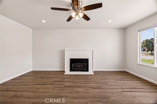 Detail Gallery Image 5 of 38 For 2843 Stormes, Oroville,  CA 95966 - 3 Beds | 2/1 Baths