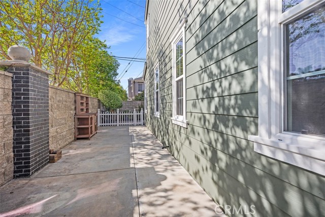 Detail Gallery Image 37 of 37 For 2301 Half Moon, Costa Mesa,  CA 92627 - 4 Beds | 3/1 Baths