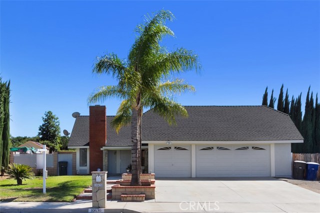 10630 Gemini Dr, Riverside, CA 92503