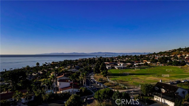 30735 Rue De La Pierre, Rancho Palos Verdes, California 90275, 4 Bedrooms Bedrooms, ,2 BathroomsBathrooms,Residential,Sold,Rue De La Pierre,SB23204057