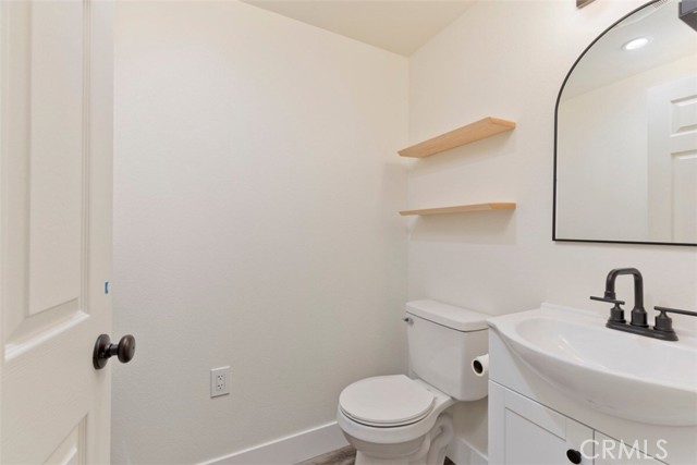 Detail Gallery Image 11 of 27 For 25 Howard, June Lake,  CA 93529 - – Beds | – Baths