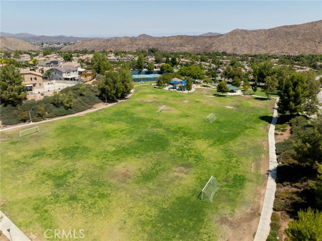 31960 Hollyhock Street, Lake Elsinore CA: https://media.crmls.org/medias/00a6247b-09c0-42ef-b738-008610b719cd.jpg