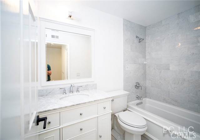 Detail Gallery Image 13 of 24 For 45 Hartford Dr #22,  Newport Beach,  CA 92660 - 2 Beds | 2 Baths