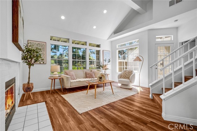 Detail Gallery Image 6 of 50 For 16520 Greystone, La Mirada,  CA 90638 - 3 Beds | 2 Baths