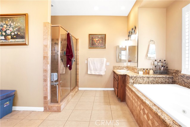 Detail Gallery Image 21 of 52 For 8426 Garlock St, Hesperia,  CA 92344 - 6 Beds | 4/1 Baths