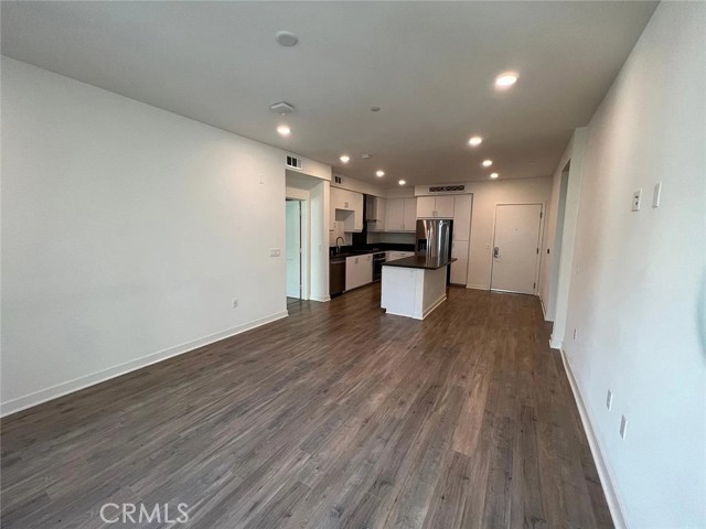 2404 Nolita, Irvine CA: https://media.crmls.org/medias/00aa2ee3-944d-40d0-b184-83216f3ed31d.jpg