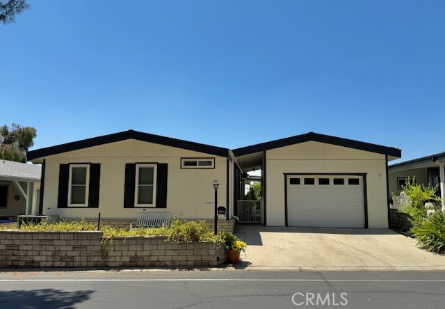 4040 Piedmont Drive, Highland CA: https://media.crmls.org/medias/00ab46f0-f4ff-4cae-8b8b-49dd9a85cac6.jpg