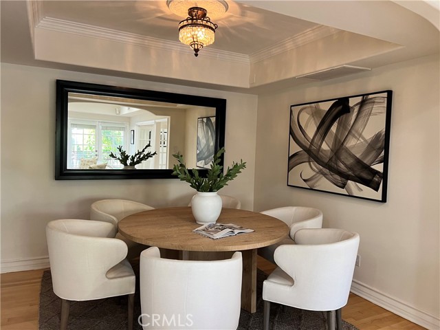 Drew Fenton | 11807 Dorothy Street Los Angeles CA | MLS: 7332337
